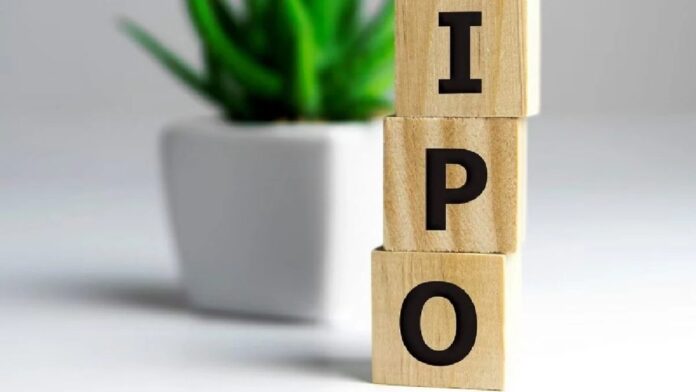 Travel Food Services IPO Closes Today: Is It Worth Applying? Get the Latest GMP, Price, Subscription Status, and Review | IPO News